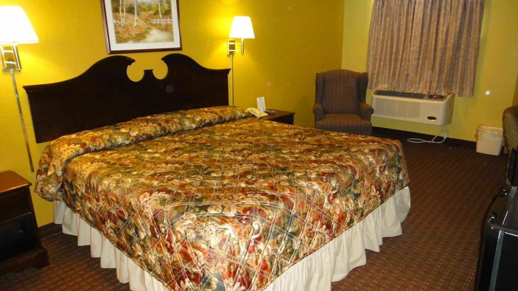 Relax Inn St. Robert Exterior photo